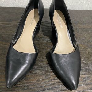 Kenneth Cole Black Wedges